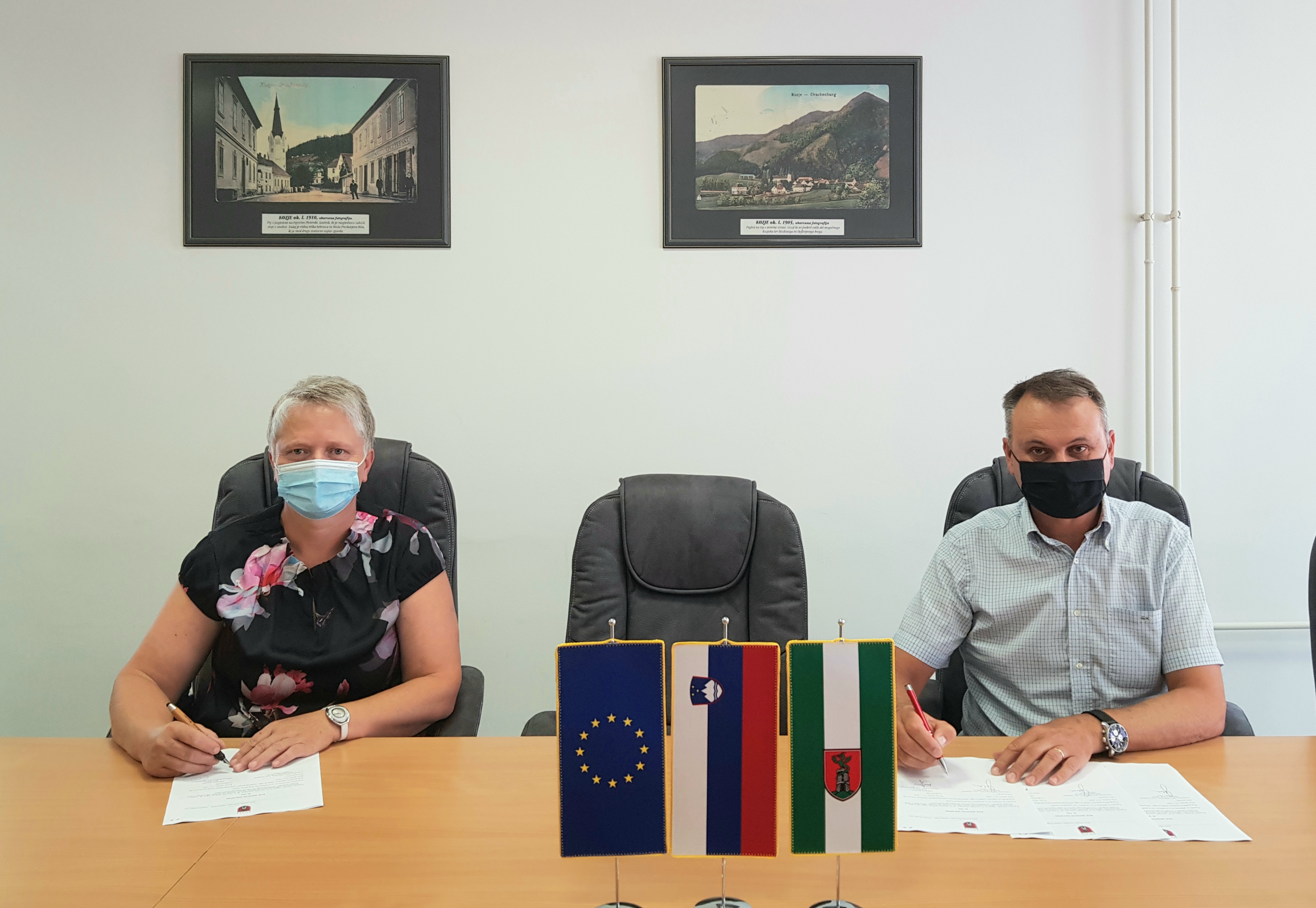 podpis pogodbe tekaška steza, 14.7.2021.jpg